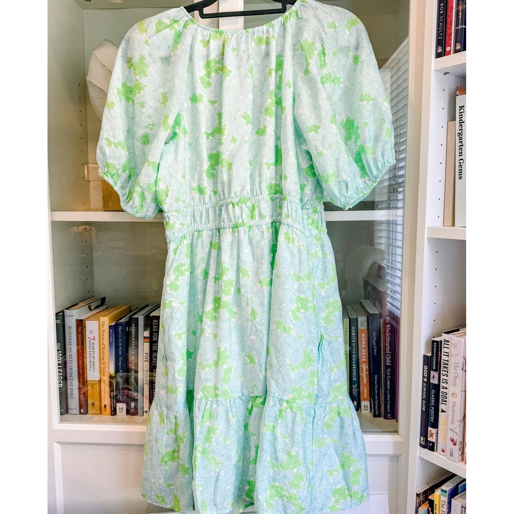 Vineyard Vines Romper Womens Size M Green Floral Puff Sleeve Coastal Resort wear - Picture 5 of 9